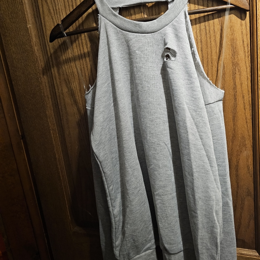 Socialite Distressed Sweater, size Large